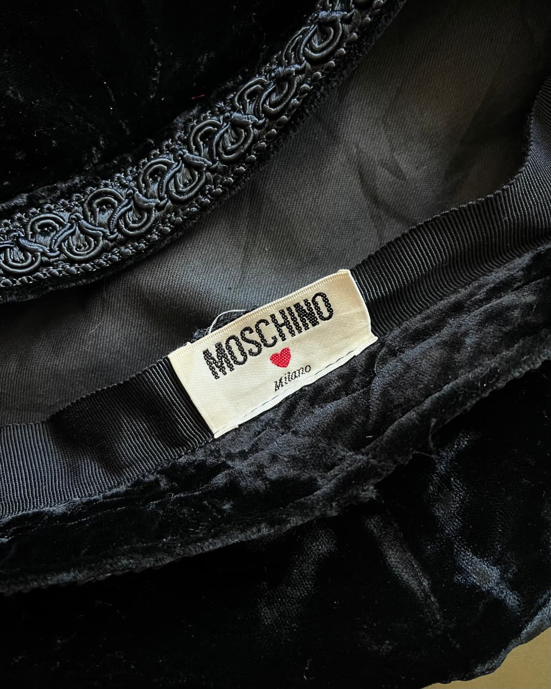 1990s MOSCHINO Barid Trim Velour Beret 상품이미지7