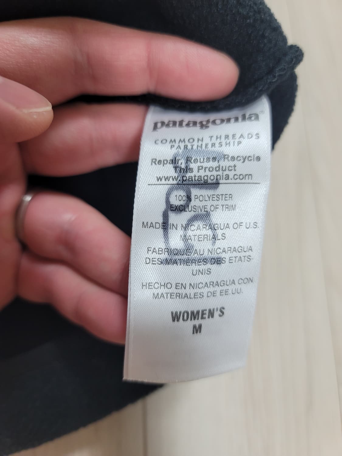 [여자M] 파타고니아 신칠라 라이트웨이트 올블랙 상품이미지5