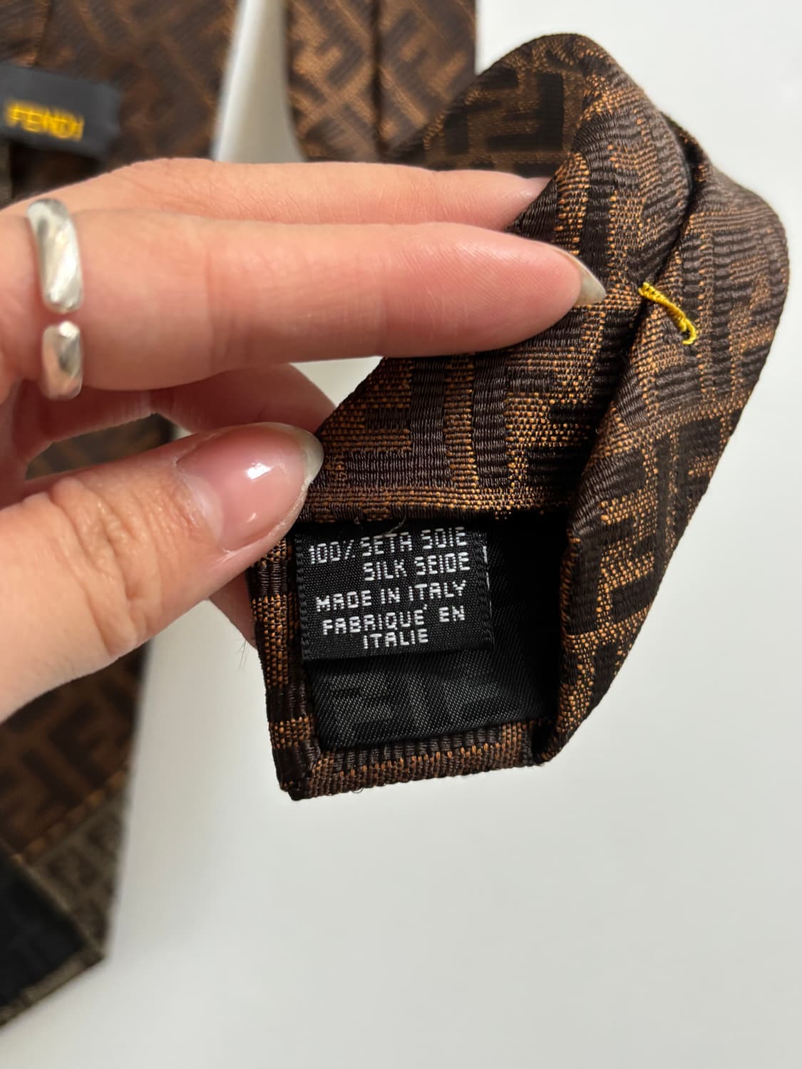 Fendi 펜디 브라운 FF로고 실크 넥타이  상품이미지5