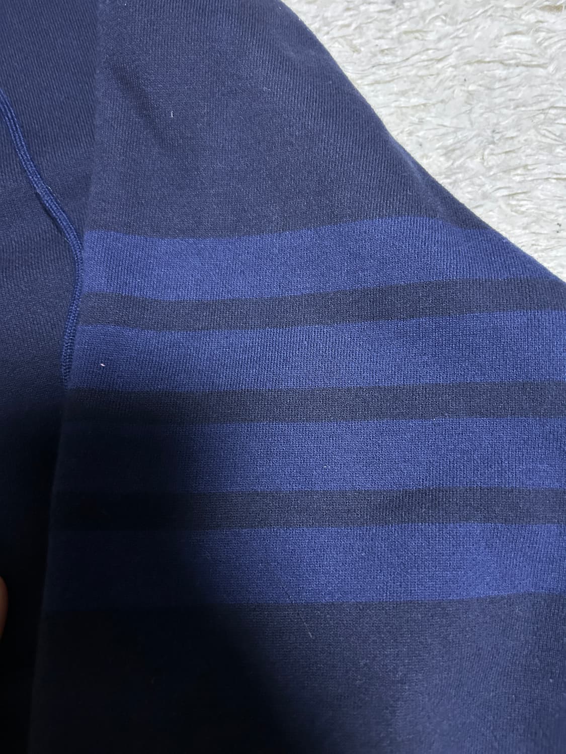 [3, 새상품급] 톰브라운 네이비 사선완장 후드집업 상품이미지3