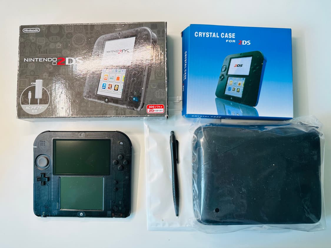 닌텐도 2DS 식빵 클리어 블랙 박스셋 + 구성품들 판매 (3DS) 상품이미지1