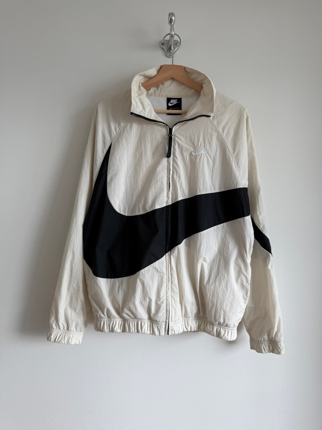 나이키(NIKE) 윈드브레이커 바람막이 상품이미지1