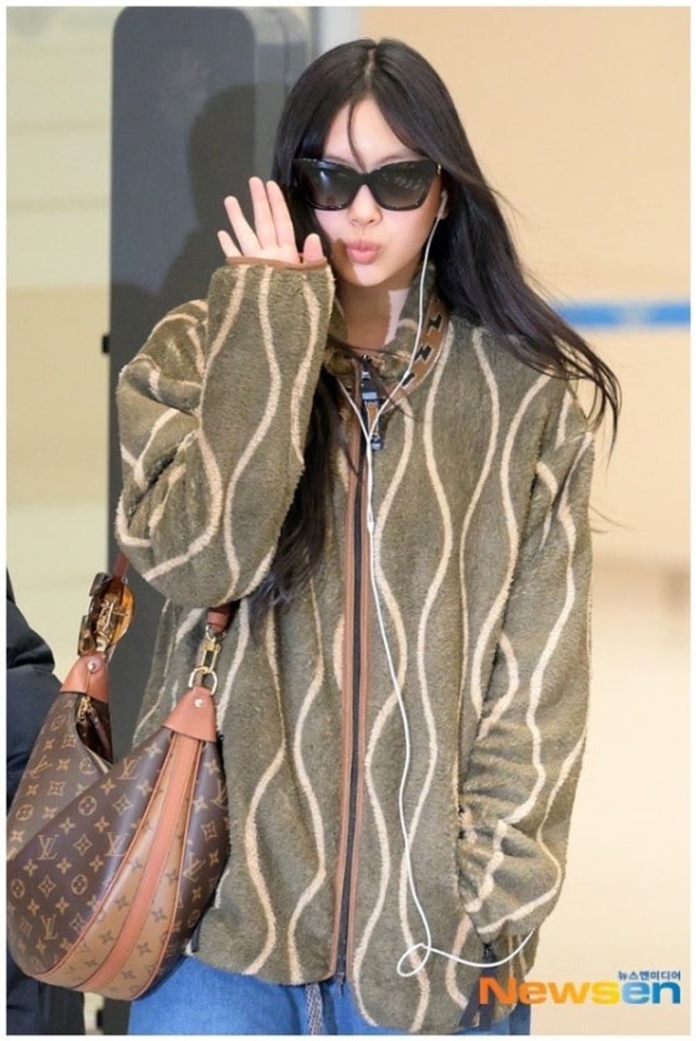 캐피탈 드렁큰 플리스 2사이즈 상품이미지1