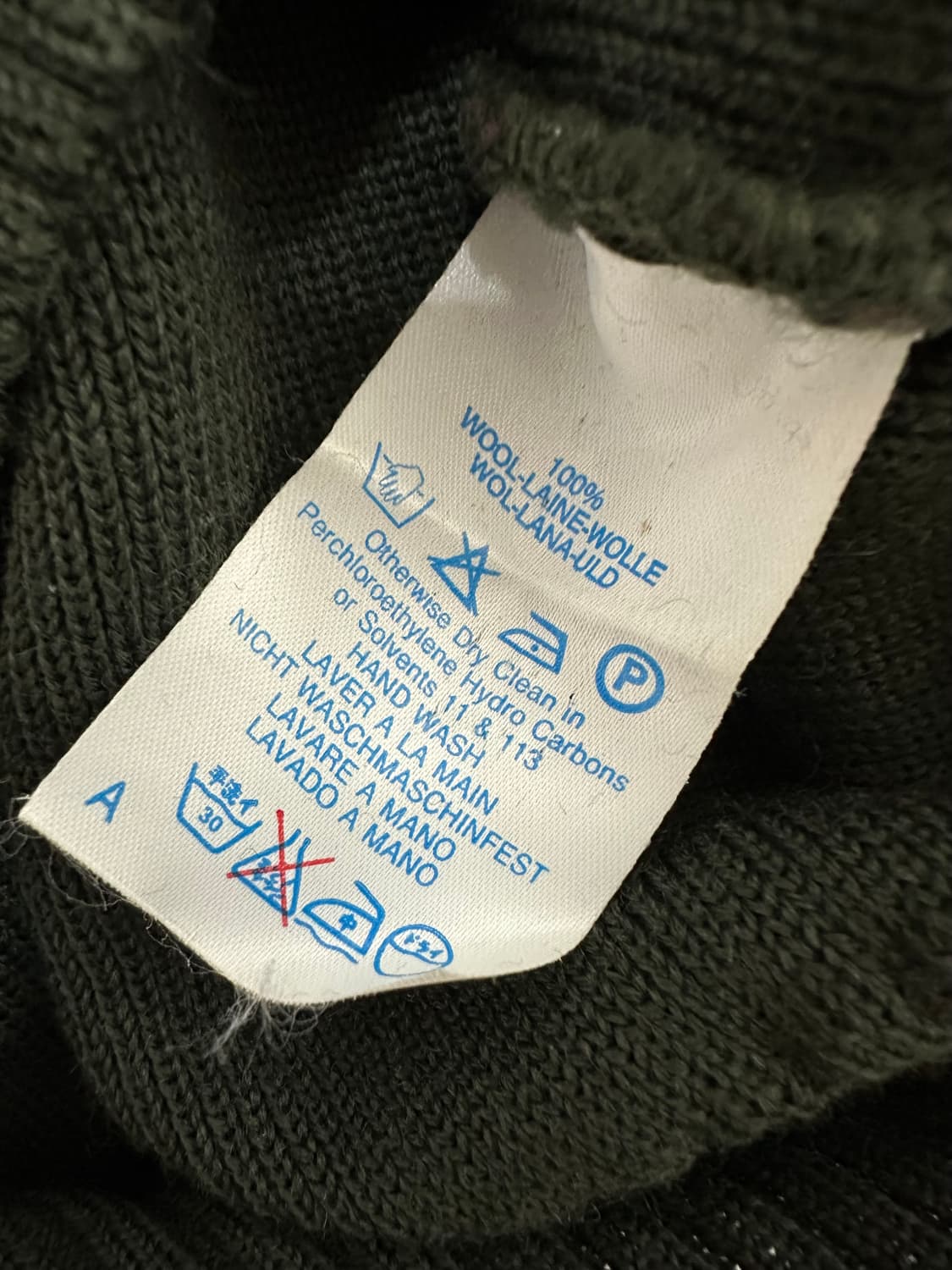 버버리 기마로고 딥그린 코만도 니트 상품이미지6