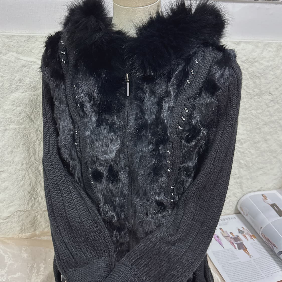 빈티지 고딕 폭스퍼 후드 양두지퍼 토끼털 큐빅 단추 니트자켓 후드집업 상품이미지3