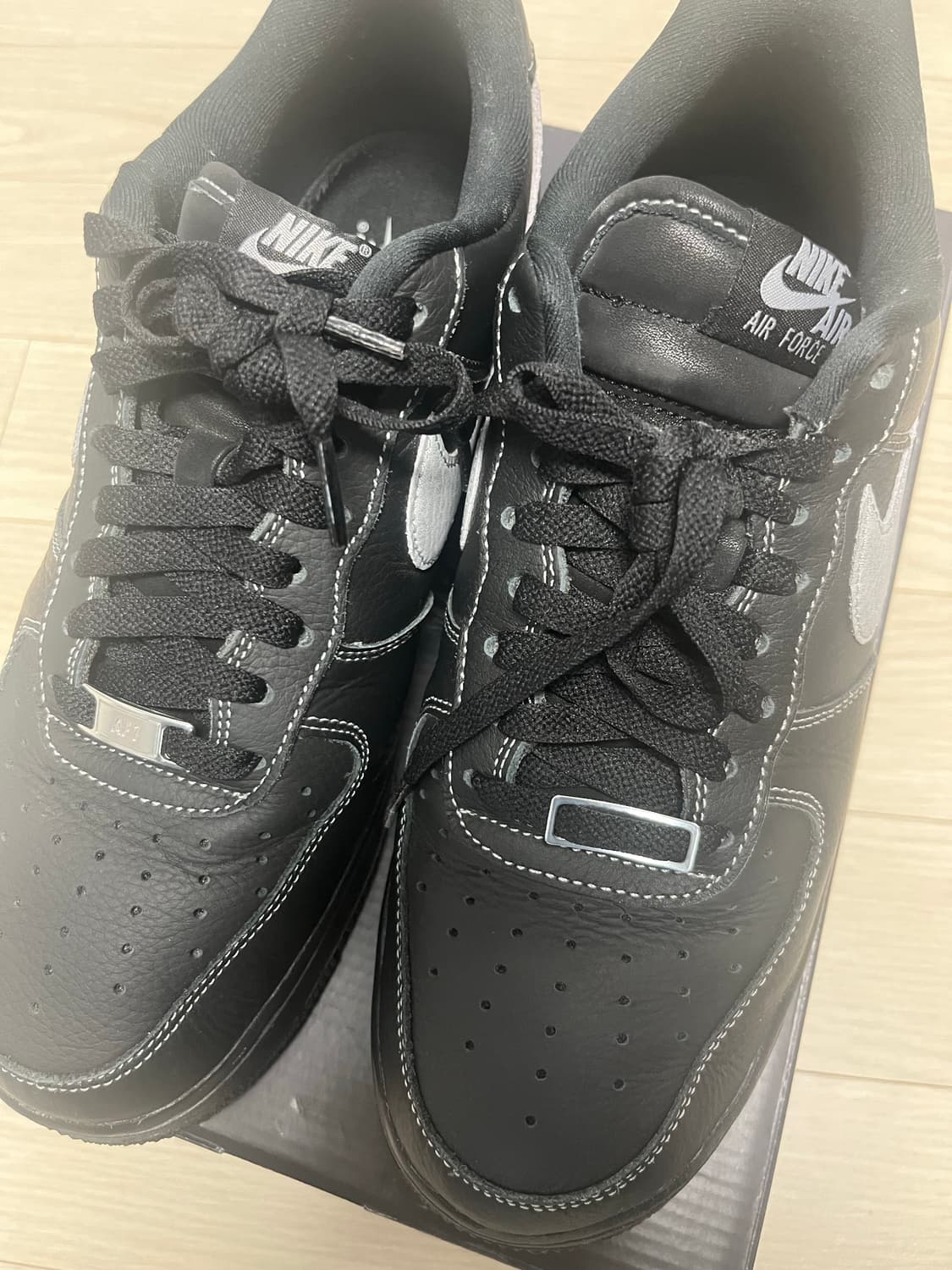 나이키 에어포스 울프 그레이 판매팝니다 상품이미지2