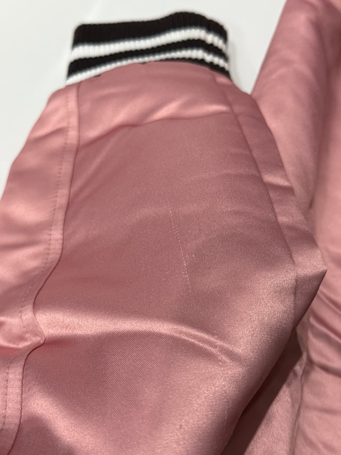 뉴에라 키즈 MLB 샤인 새틴 LA 다저스 스타디움 자켓 핑크 상품이미지9