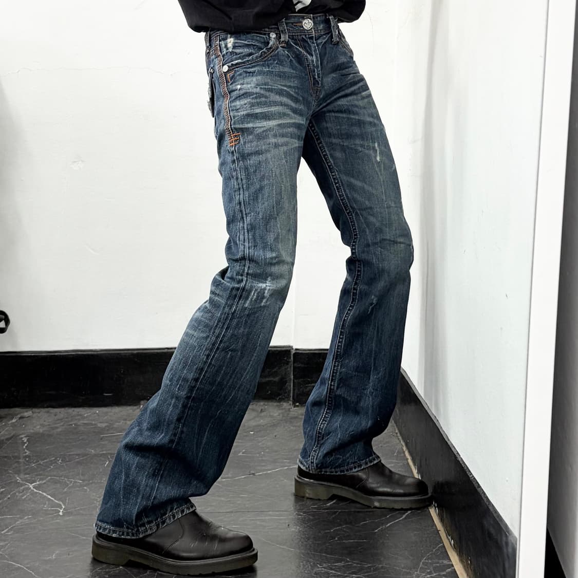 버커루 크롬 플레어 데님 팬츠 상품이미지3