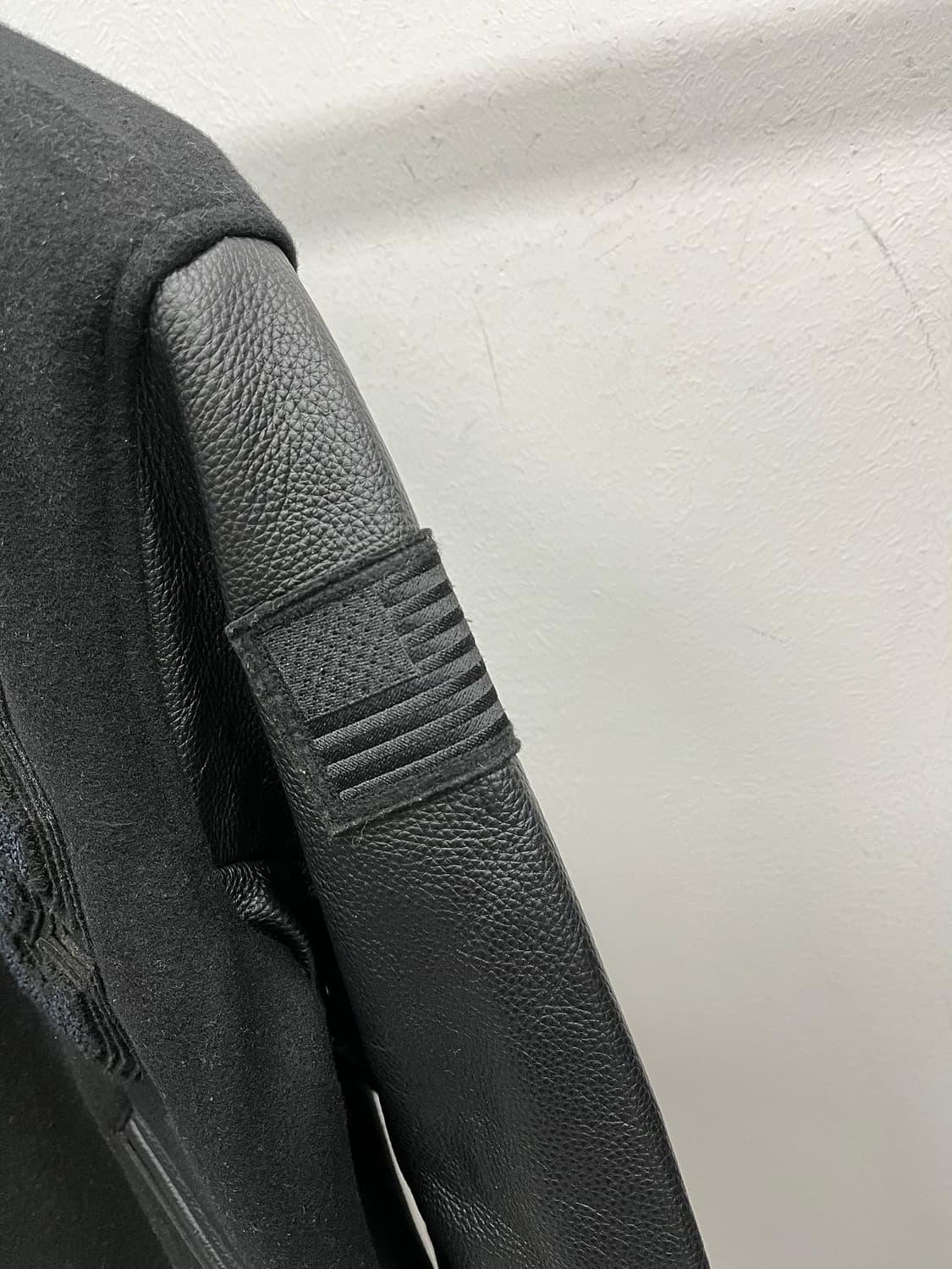 100)  오프닝세레모니 바시티 자켓 
 상품이미지5