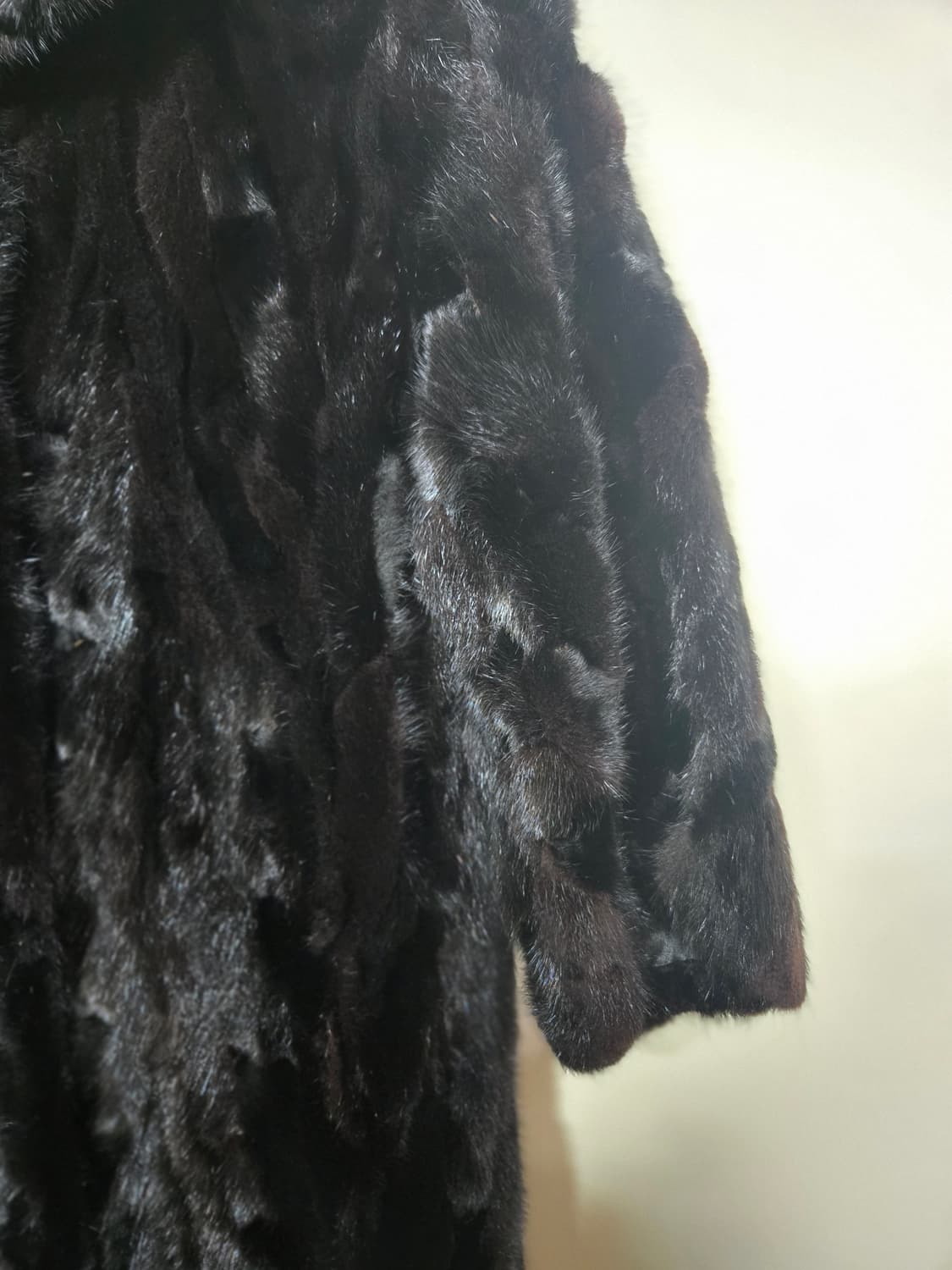 KASI BADY 키시바디 블랙+갈색 8부  롱밍크 코트 55 상품이미지4