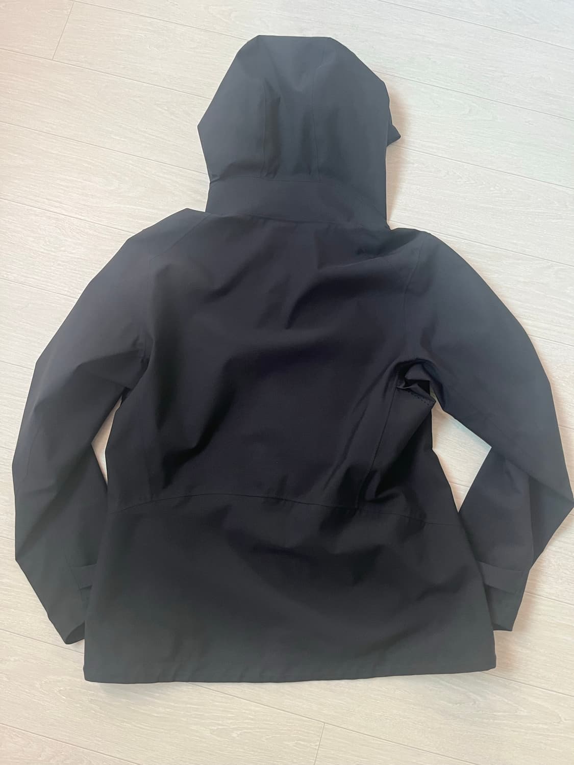 유니클로 블록테크 파카(블랙, L사이즈) 상품이미지2