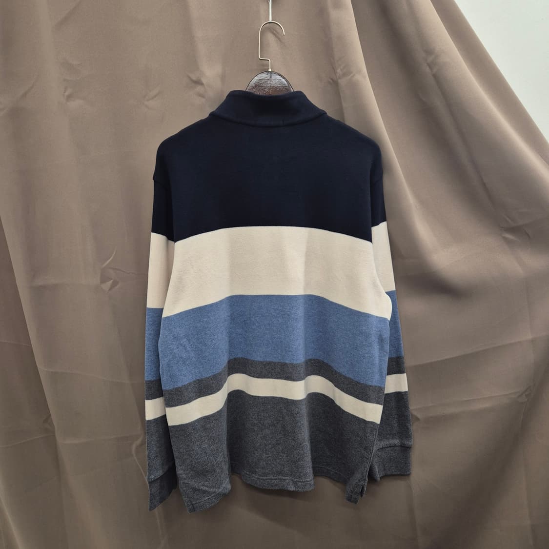 해지스 스트라이프 하프넥 니트 115 상품이미지3