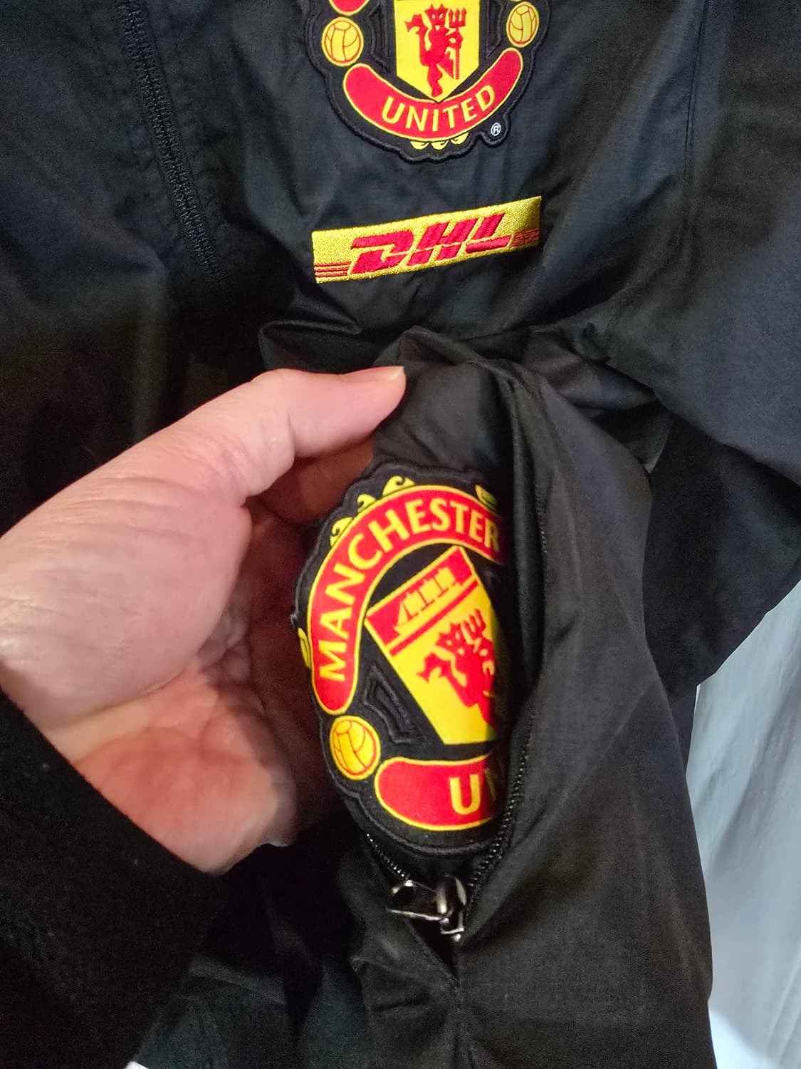 나이키 맨유 DHL 오버핏 바람막이 상품이미지7