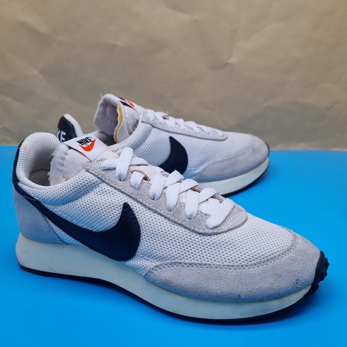 나이키 테일윈드79 흰검 여성운동화230  상품이미지1