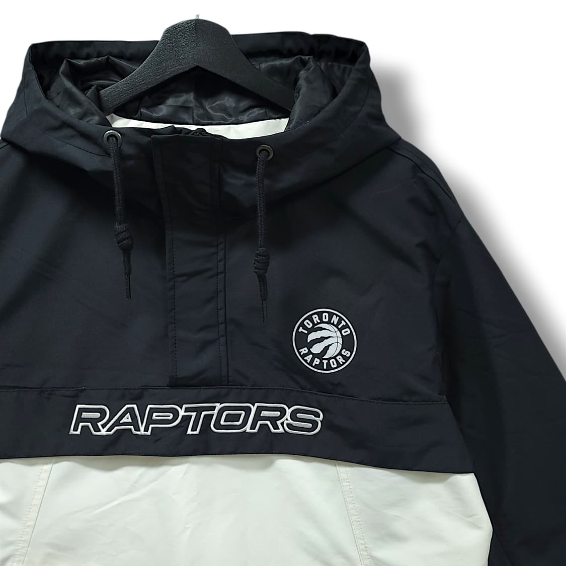 [M] NBA 토론토 랩터스 바람막이 아노락 상품이미지3