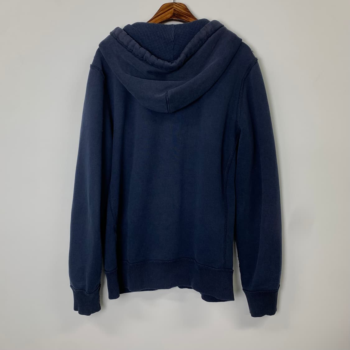 아베크롬비 y2k 와투케 네이비 아방핏 후드집업 상품이미지3