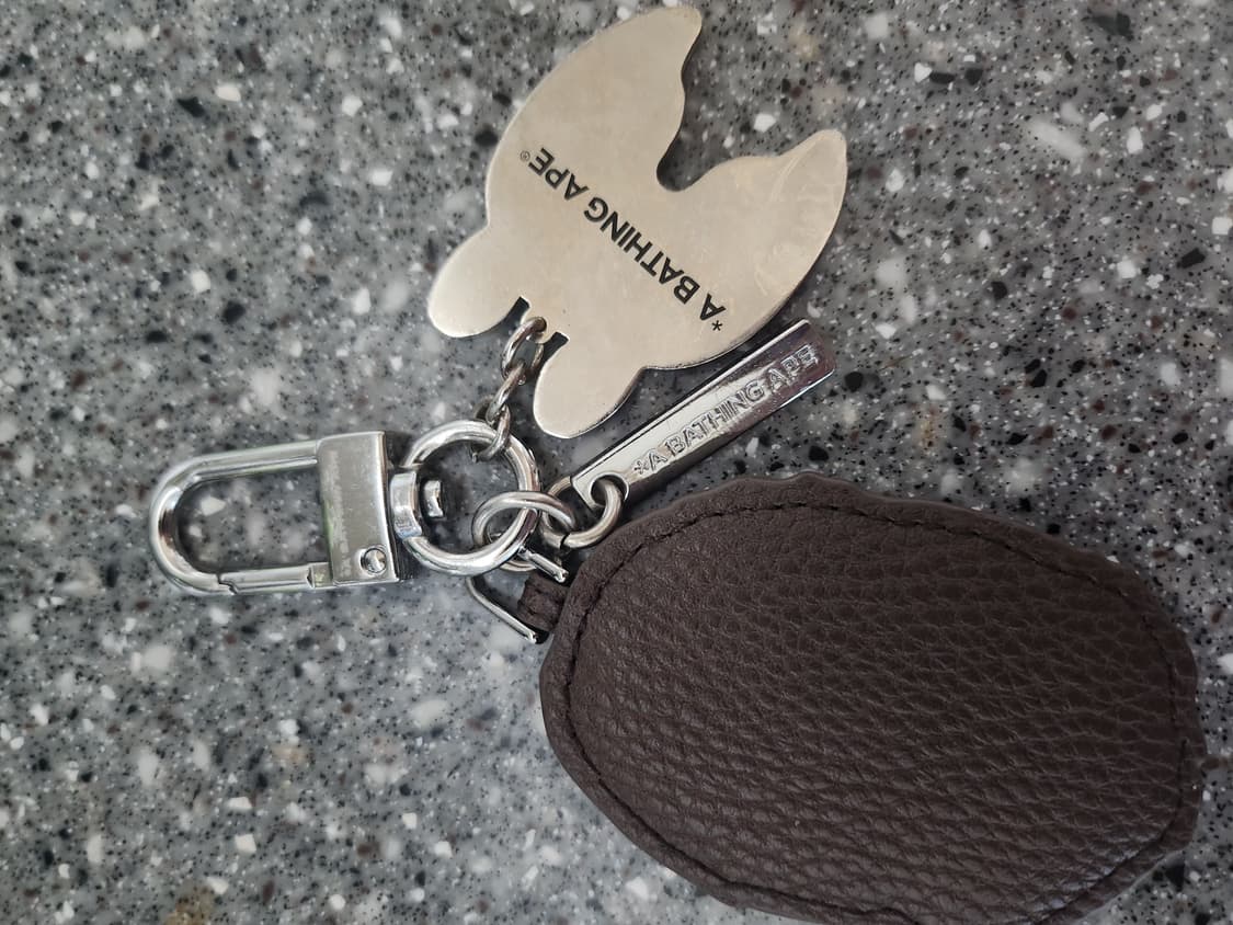 베이프 샤크헤드 에이프헤드 키링 상품이미지2