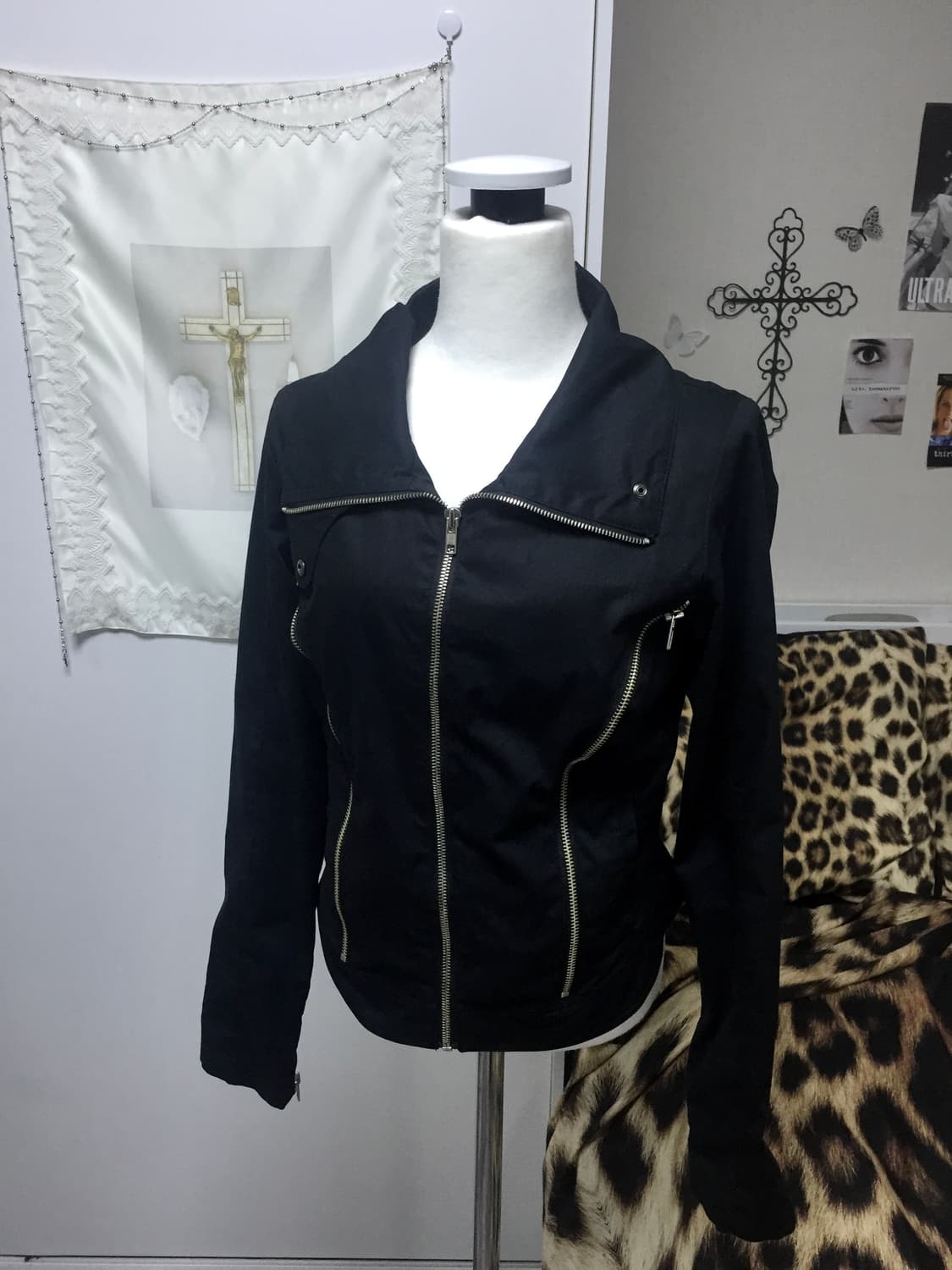 딥인블루 지퍼 디테일 자켓 상품이미지2