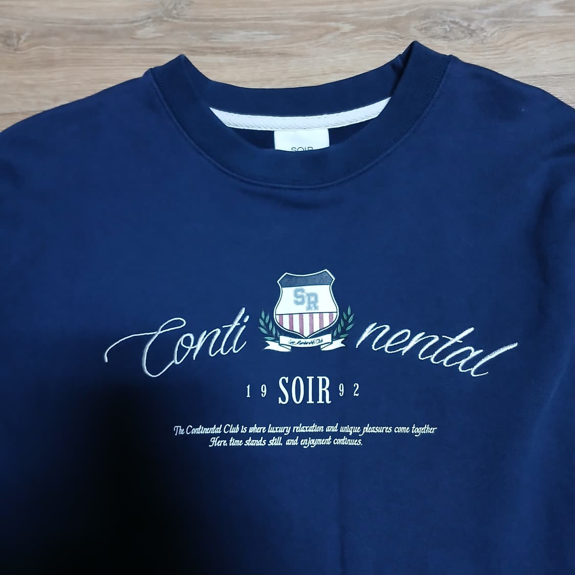 SOIR 쏘이르 크롭 우먼 맨투맨 쭈리 스웻셔츠 상품이미지6