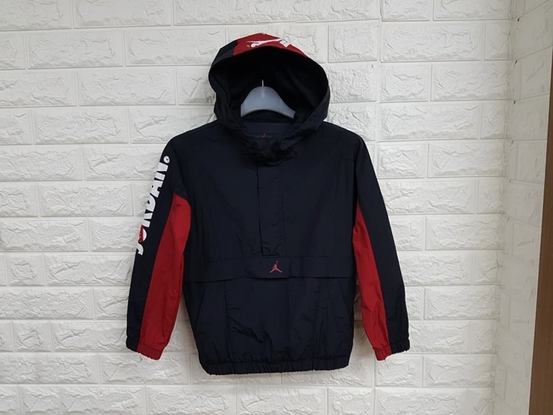 나이키 조던 바람막이 점퍼 키즈 7-8세 (116-120cm) 상품이미지1