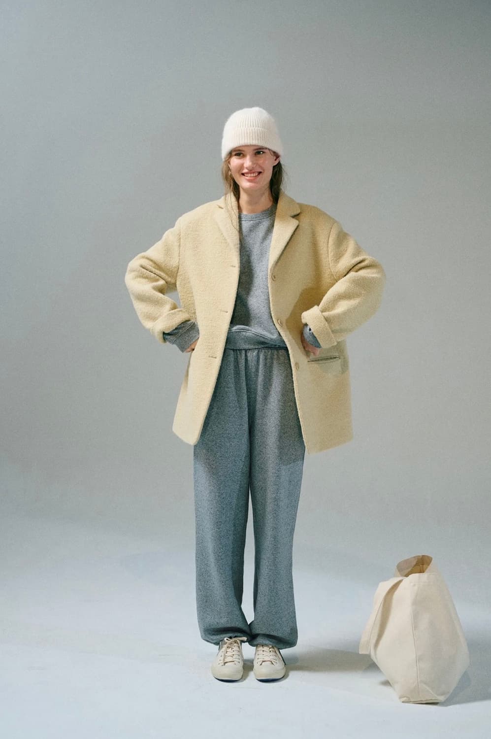 Letter 레터 teddy coat beige 상품이미지1