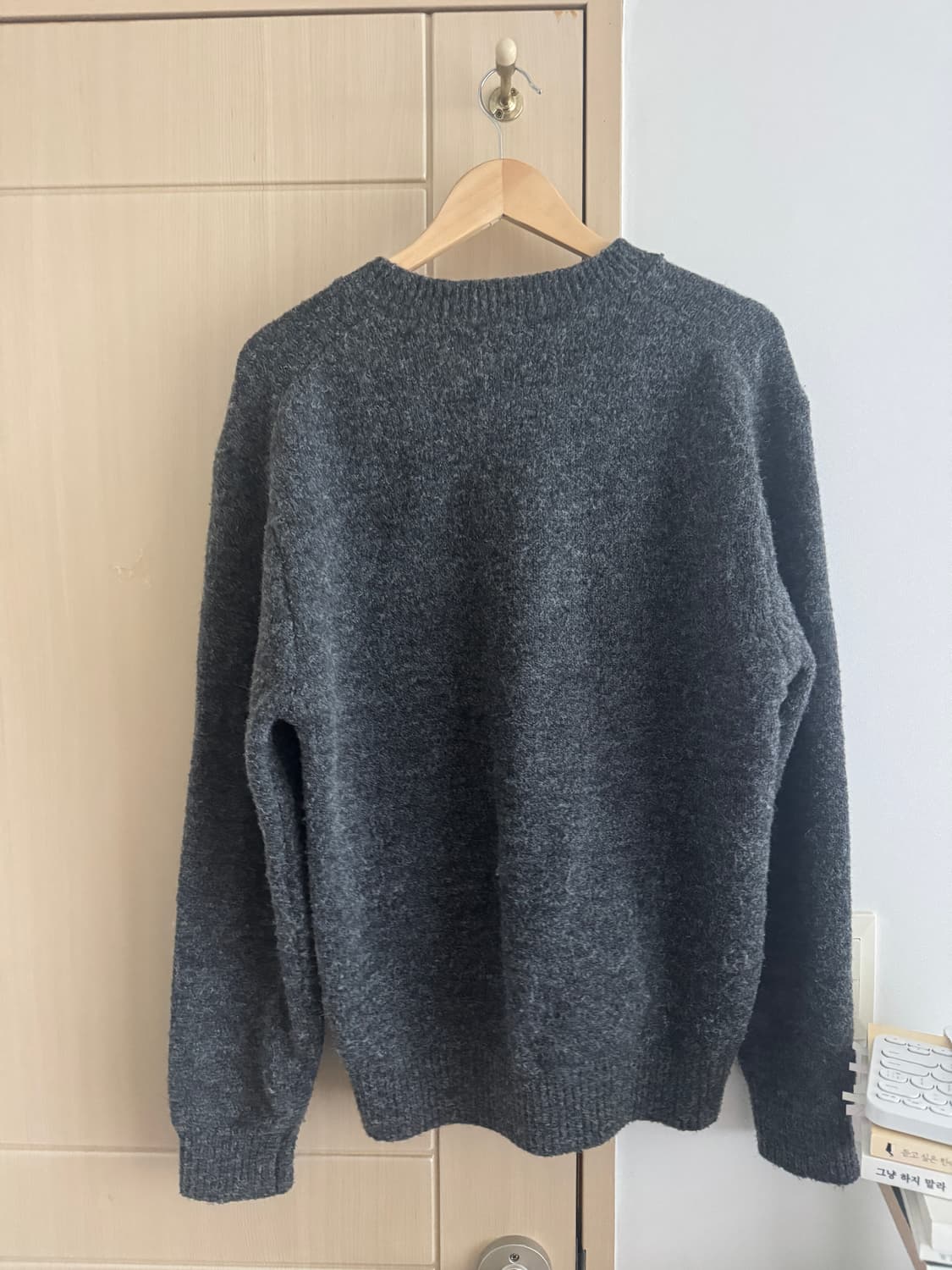 르마드 오버 브이넥니트 상품이미지5