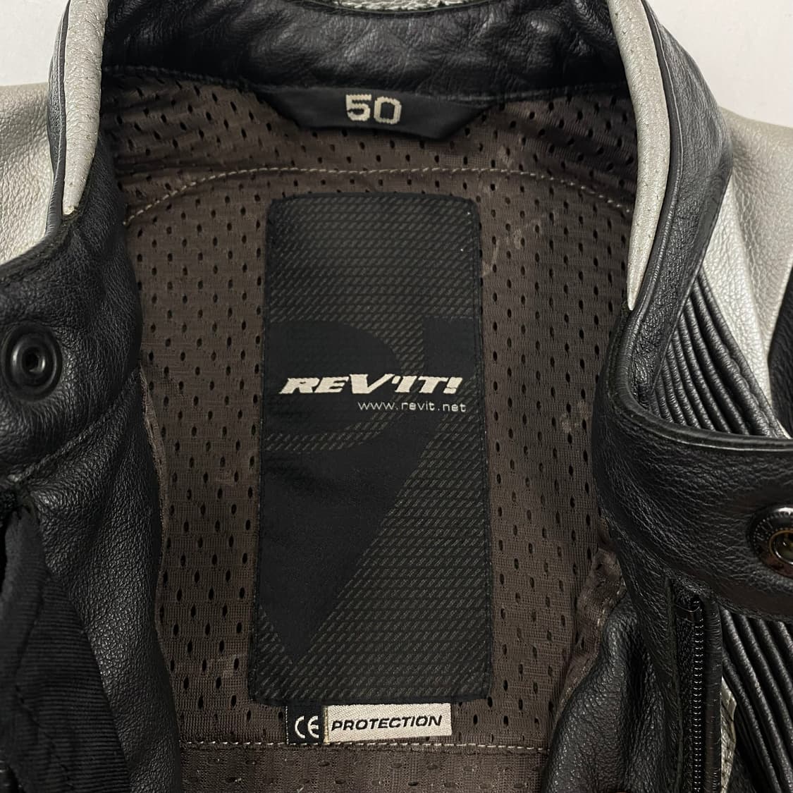 Revit 레빗 소가죽 프로덱터 모터사이클 자켓 (98) 상품이미지9