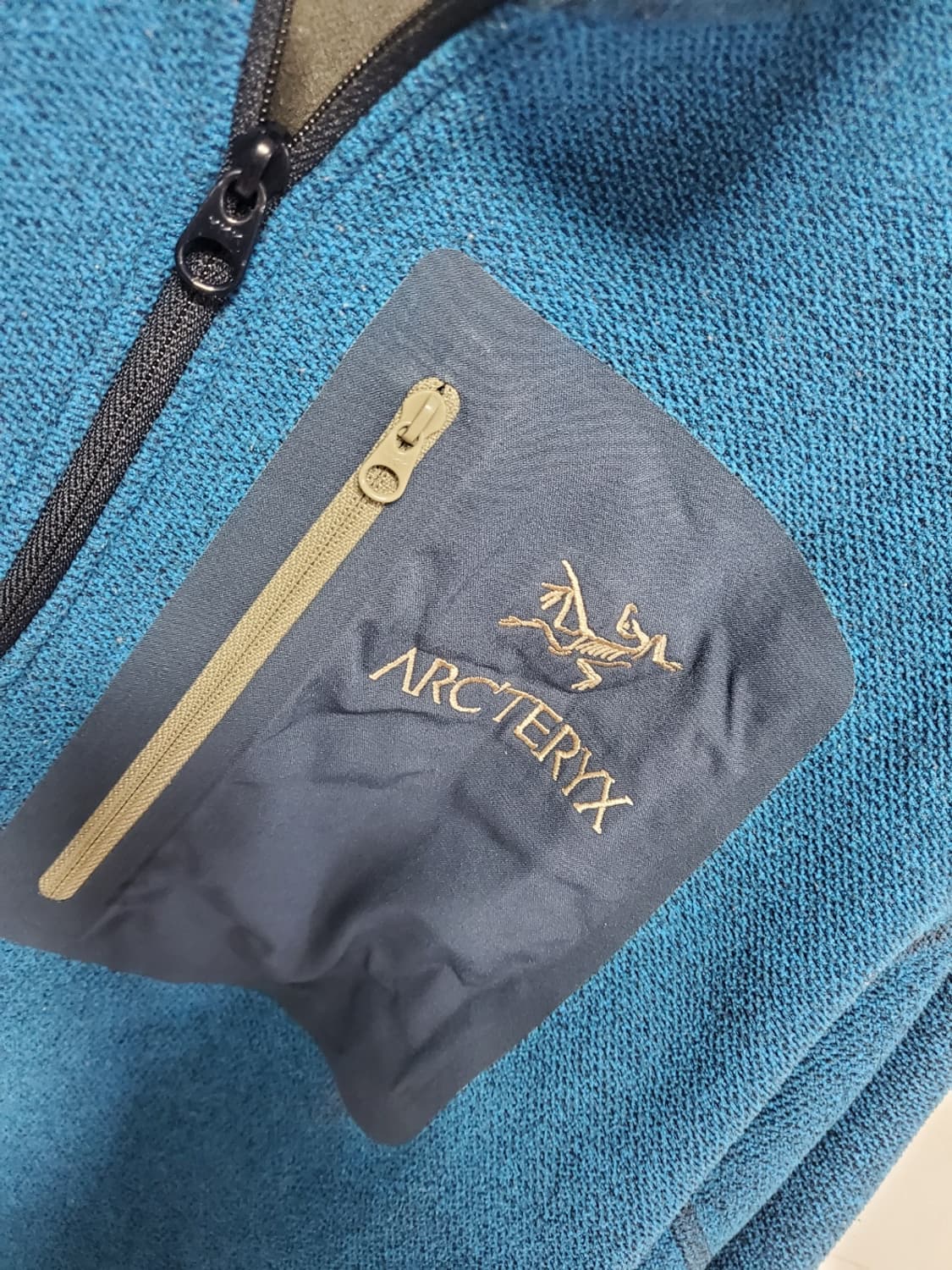 아크테릭스 반집업 정품 남성 100사이즈  상품이미지4