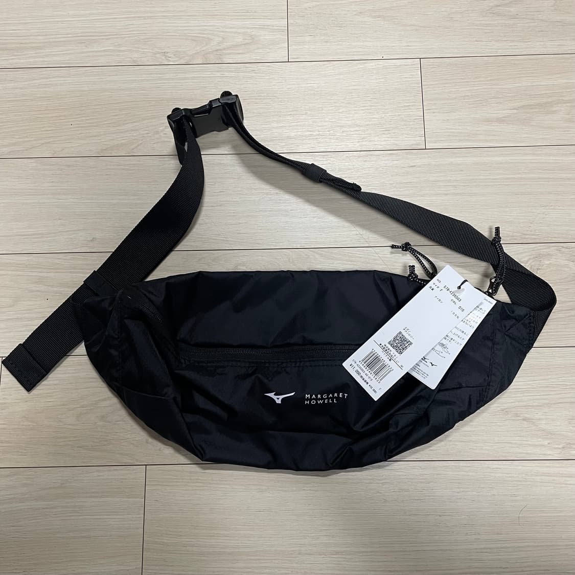 미즈노 마가렛호웰 웨이스트 백 블랙 새상품 상품이미지2