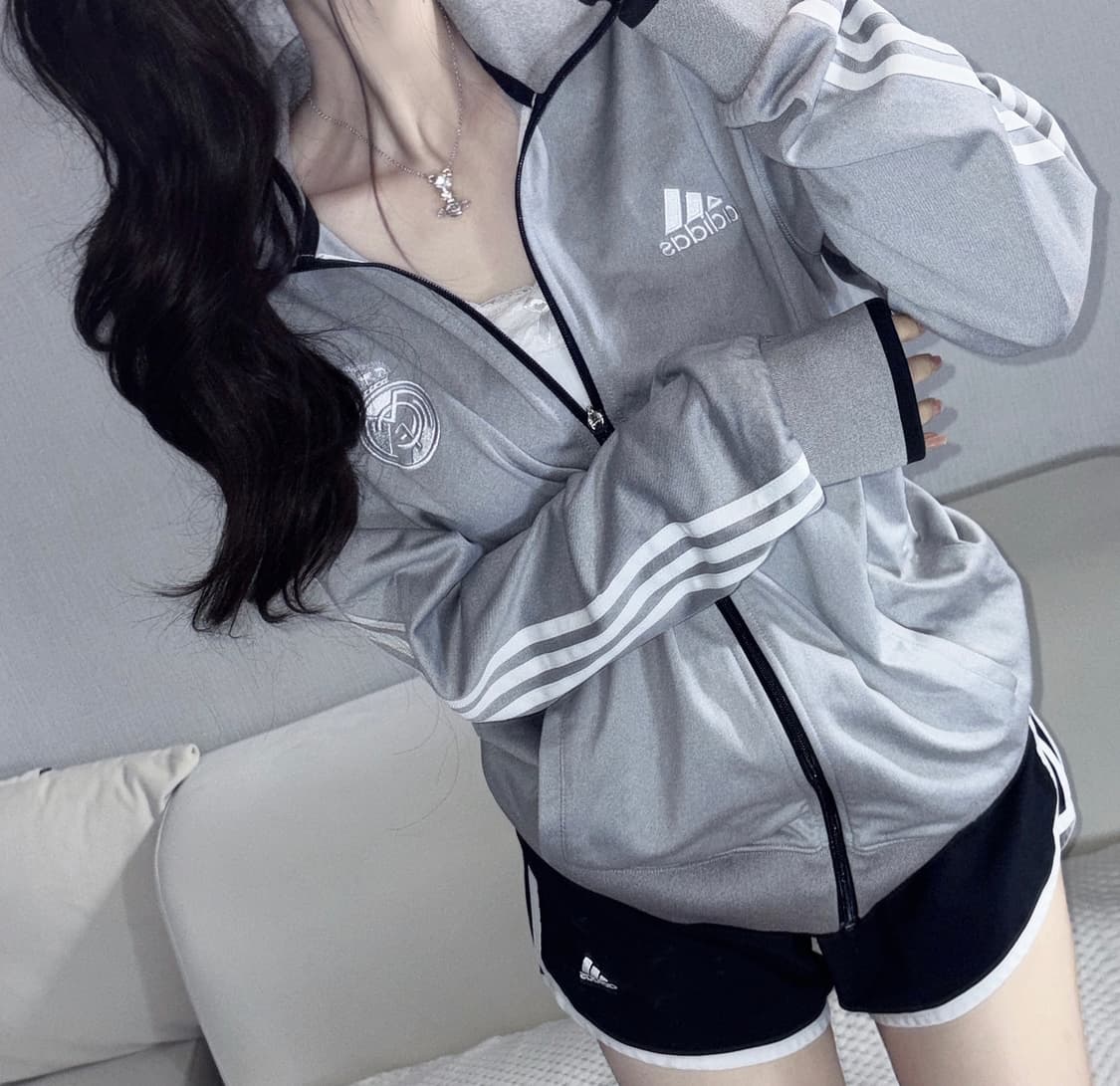 🐰아디다스 레알마드리드 그레이 데일리 져지🩶 상품이미지2