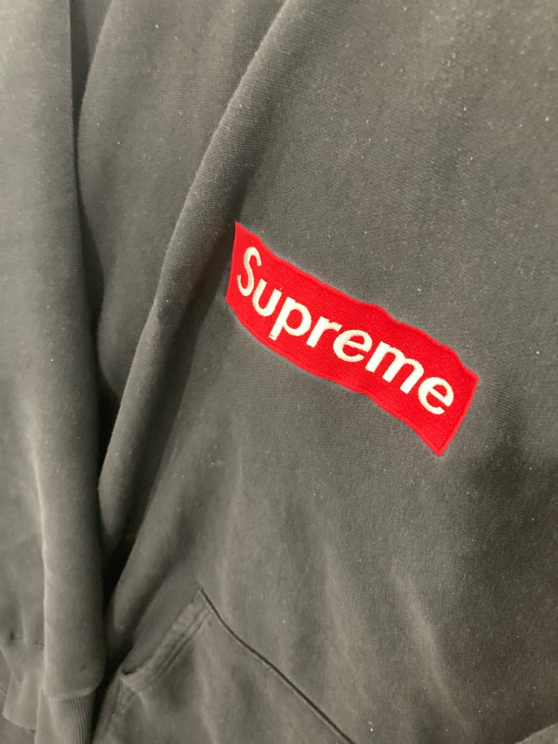 슈프림 레드 로고 박스 후드티 상품이미지2