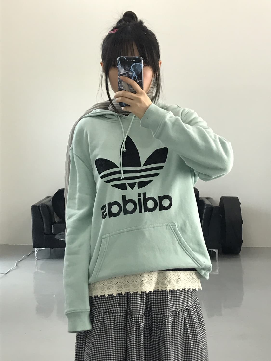 Adidas Mint Graphic Hoodies 상품이미지2