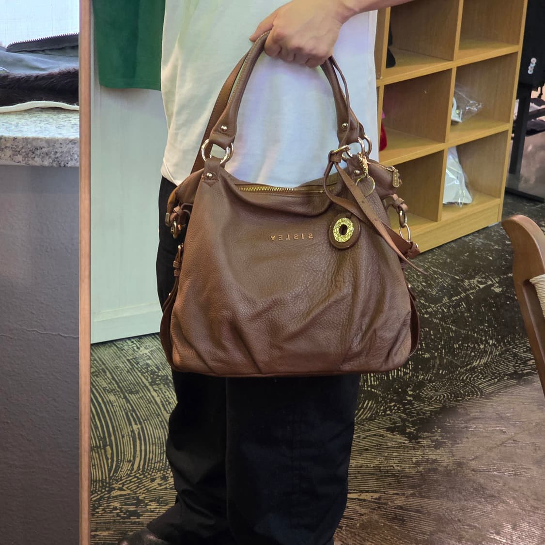 시슬리 브라운 가죽 숄더백 상품이미지2