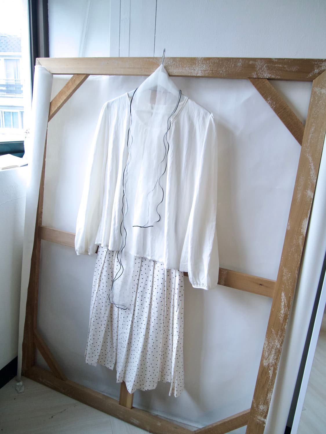 white minimal blouse 상품이미지5