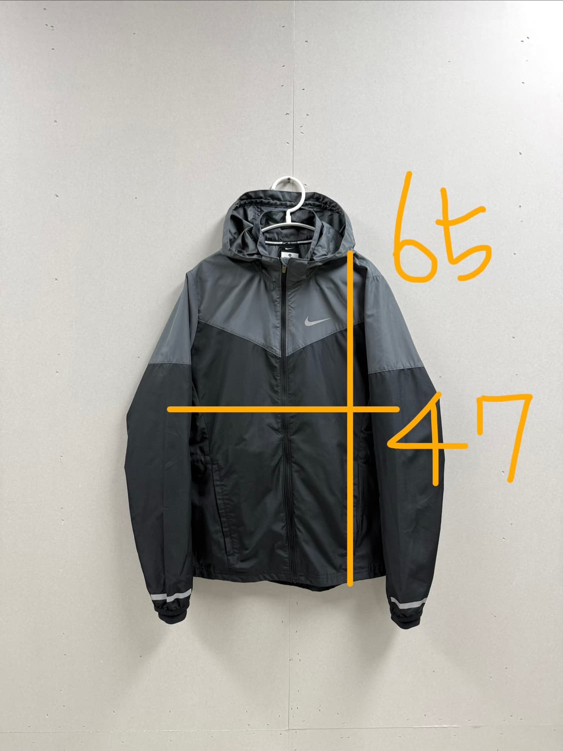 여성 M / 나이키 런닝 바람막이 상품이미지2