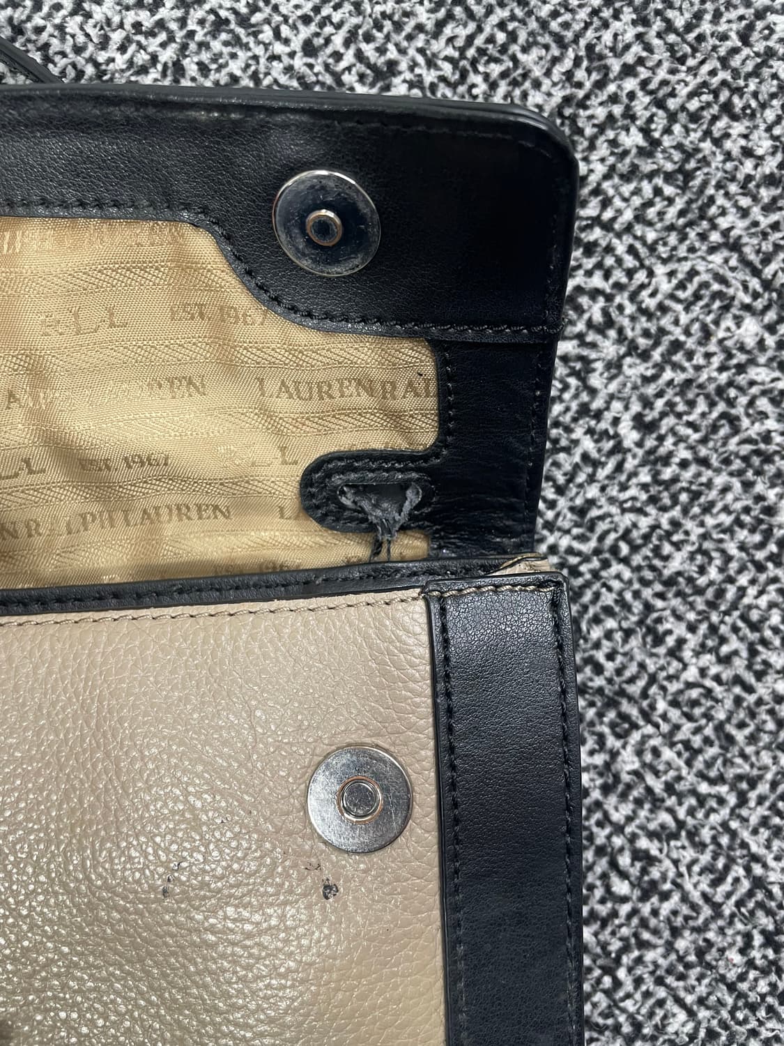 빈티지9. 로렌랄프로렌 투톤 배색 울트라 슬림 레더 가방 크로스 백 미니 상품이미지8