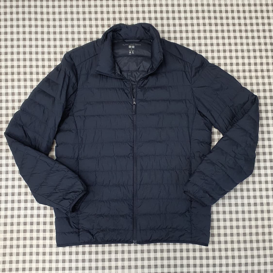 유니클로 오리털 경량패딩 남자95~100 상품이미지1