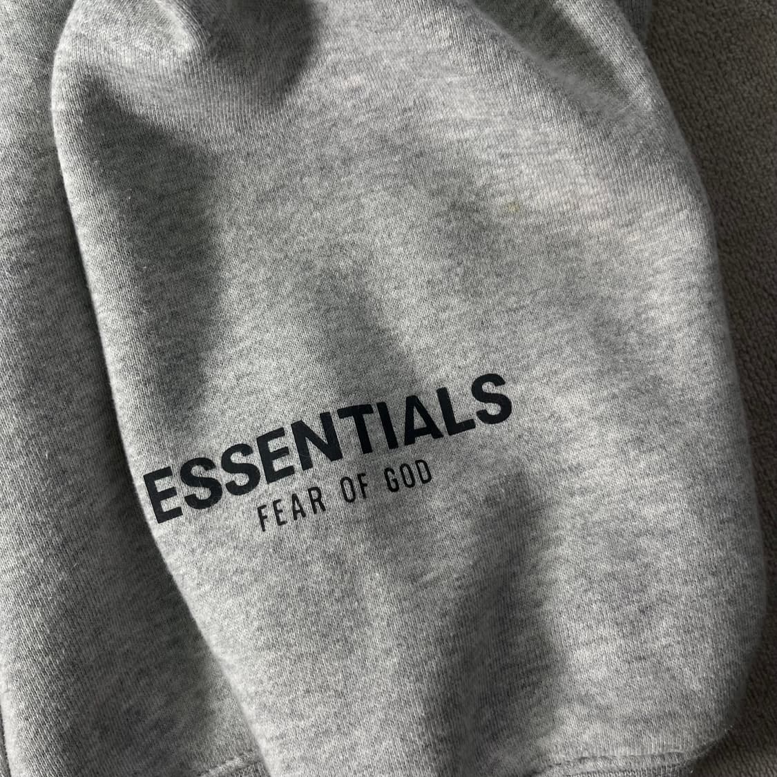 105 피오갓 에센셜 그레이 후드티 상품이미지5