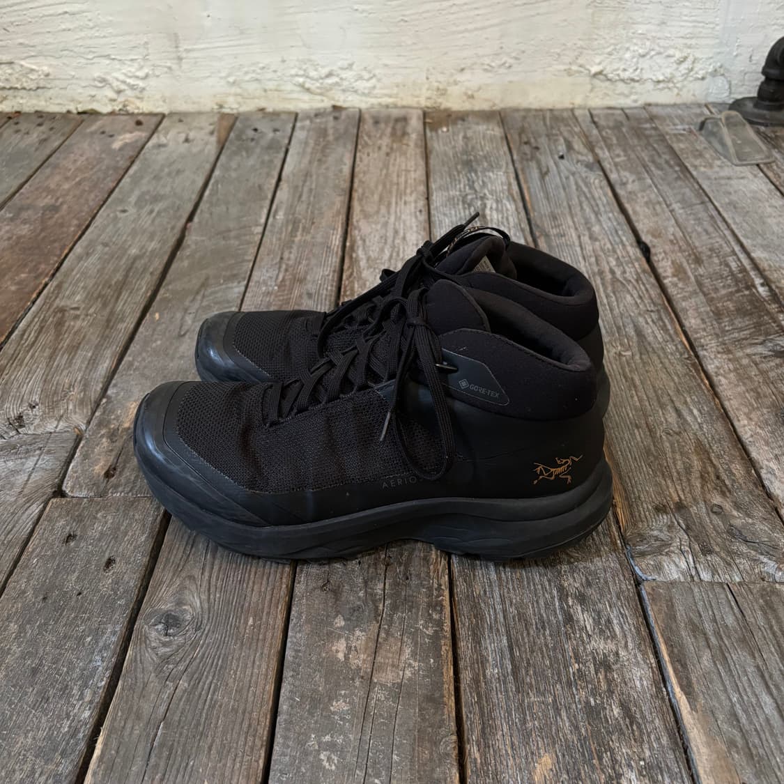 arcteryx aerios mid gtx 상품이미지2