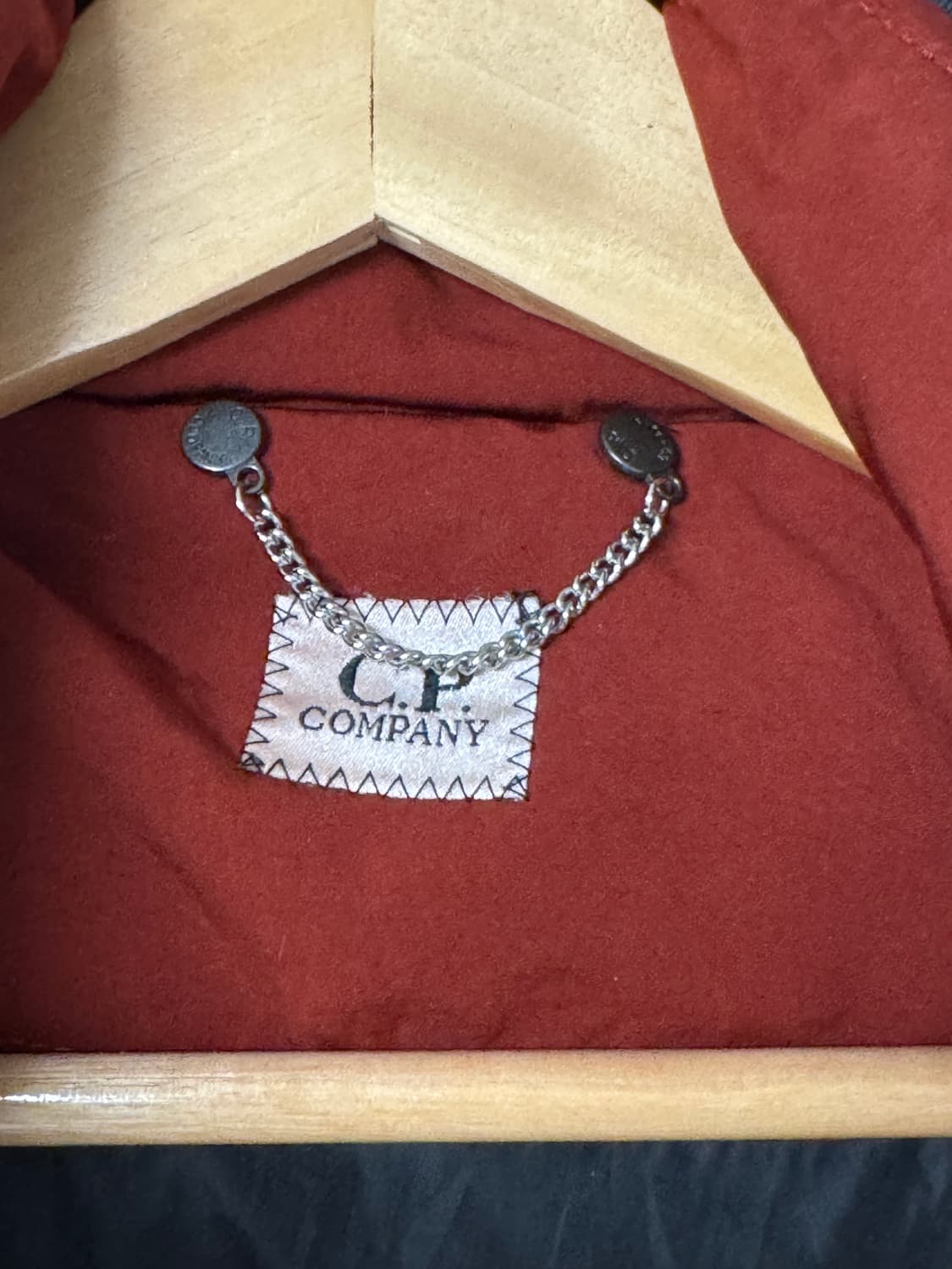 CP컴퍼니 고글 덕다운 패딩 자켓 L 상품이미지10