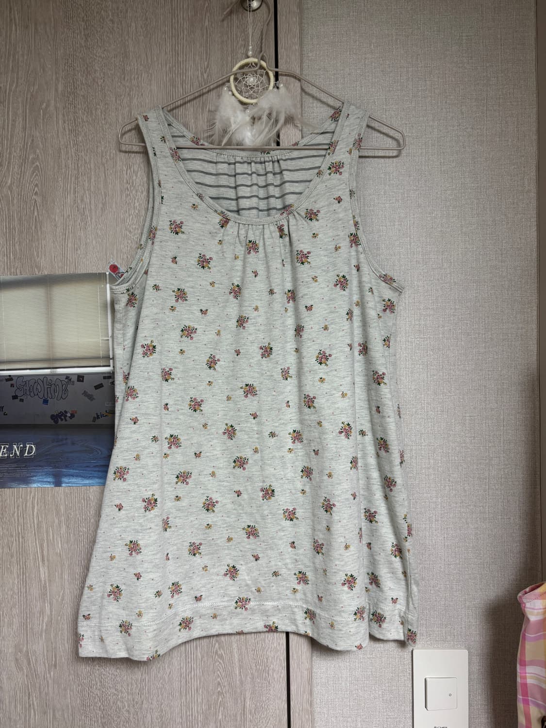 카라하나 빈티지 모리걸 연그레이 리버시블 슬리브리스 상품이미지1