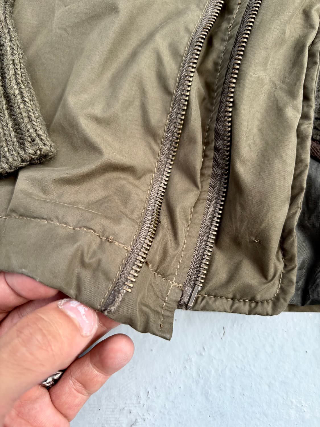 “Vintage” 00’s Mood Khaki Handwarmer Det 상품이미지3