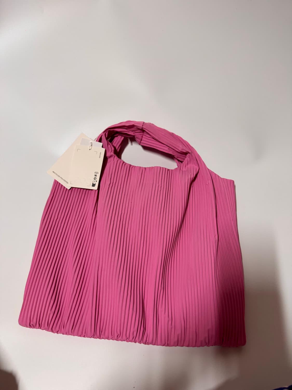 코스 스몰 플리츠 토트백 핑크 상품이미지2