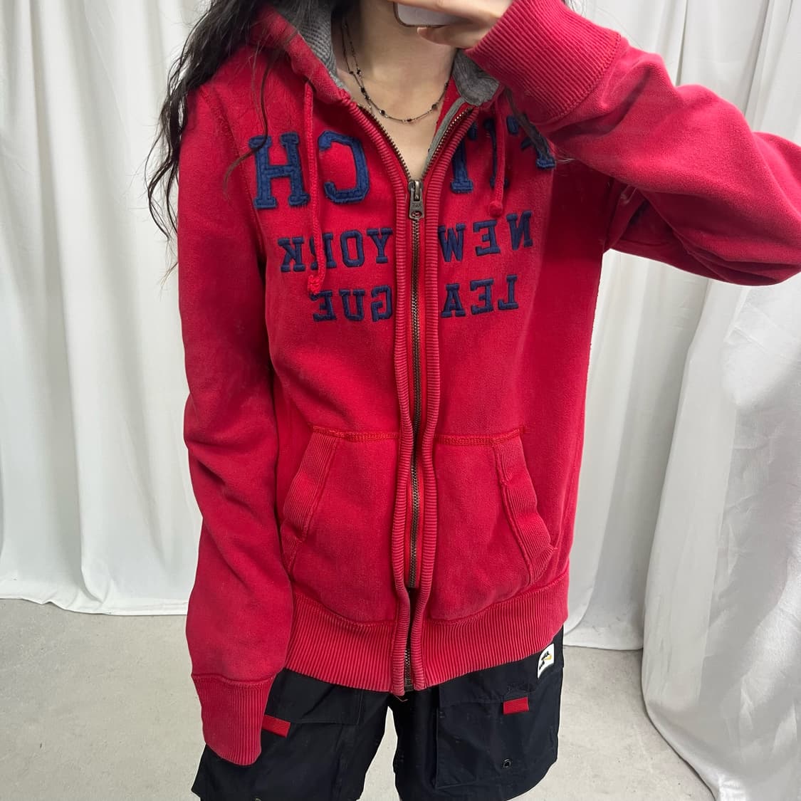 Abercrombie red hood zip-up 상품이미지3