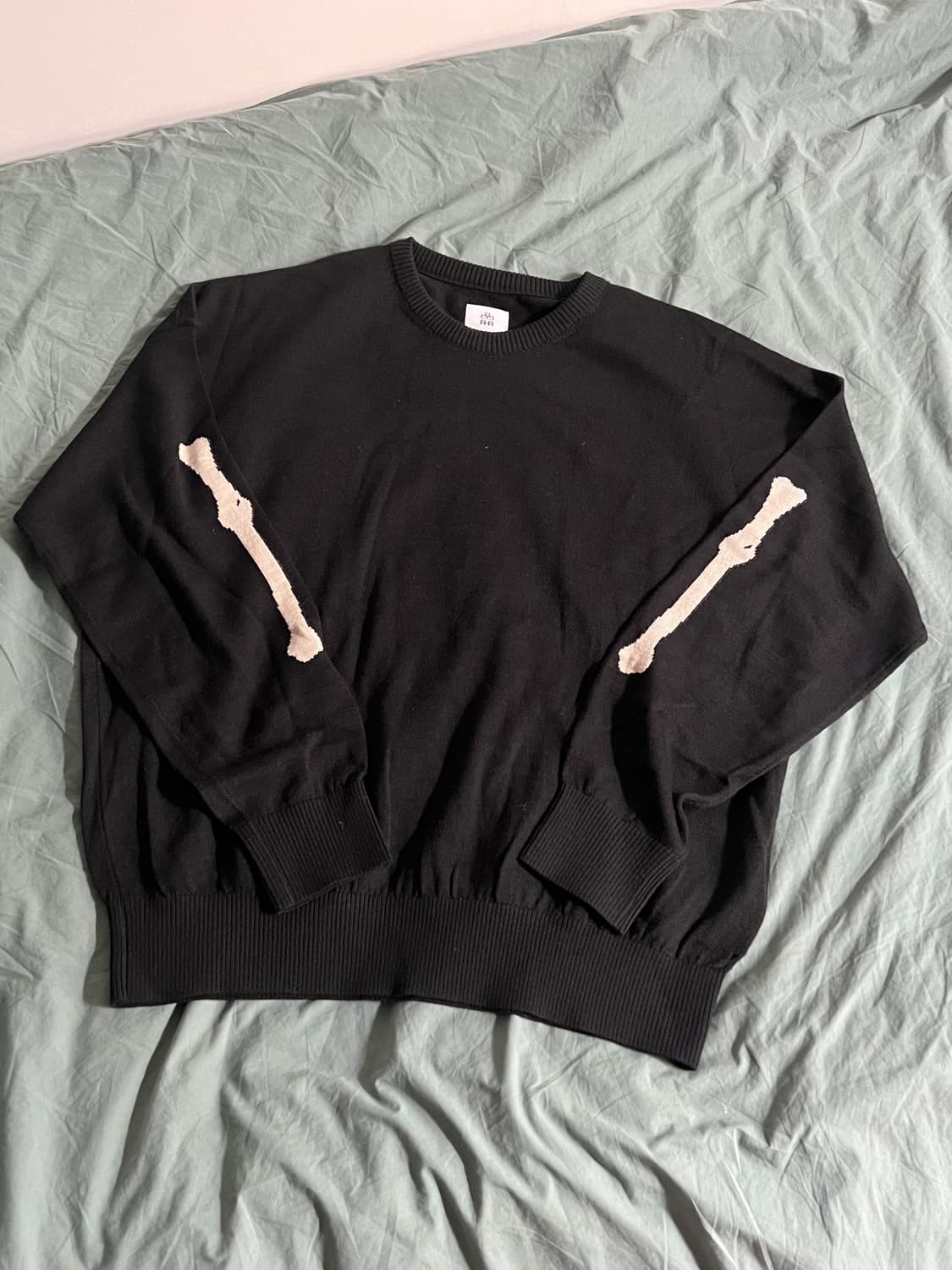 폴리테루 본 니트 상품이미지1