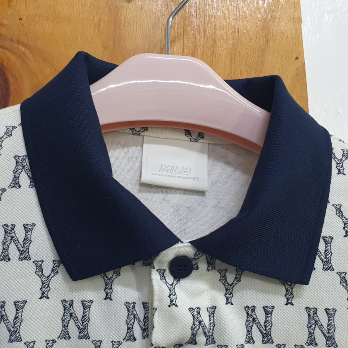 MLB 모노그램 올오버 뉴욕양키스 카라 반팔 티셔츠(95) 상품이미지8