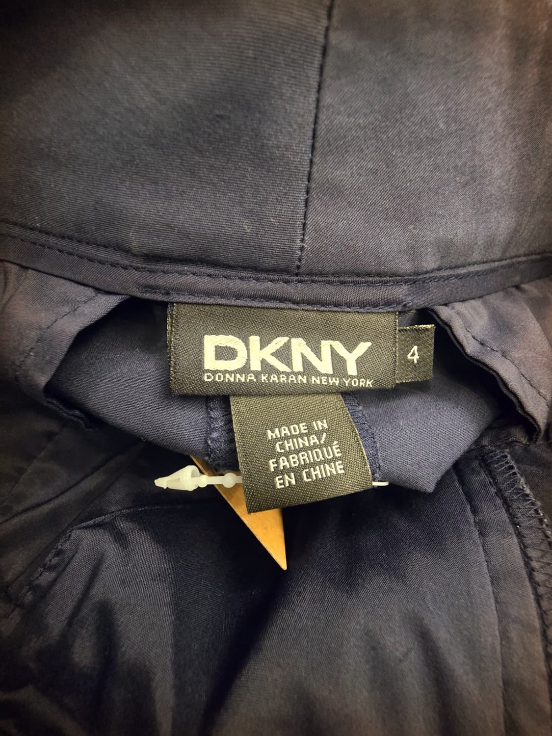DKNY 네이비 치노 쇼츠팬츠(반바지) 상품이미지4
