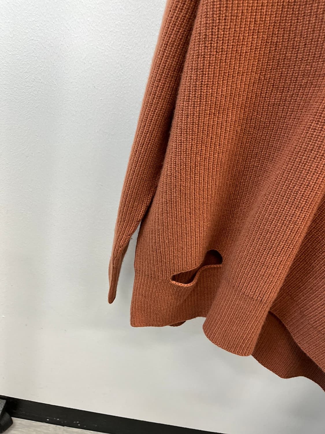 100) 솔리드옴므 오버 니트  상품이미지3