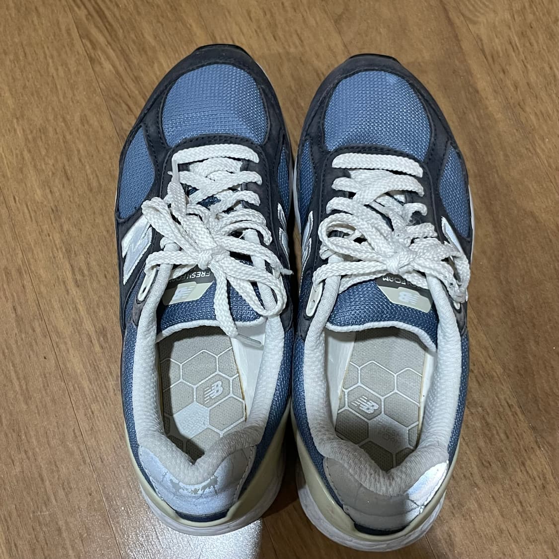 뉴발란스 프레쉬폼 워킹1880V1 240 상품이미지5