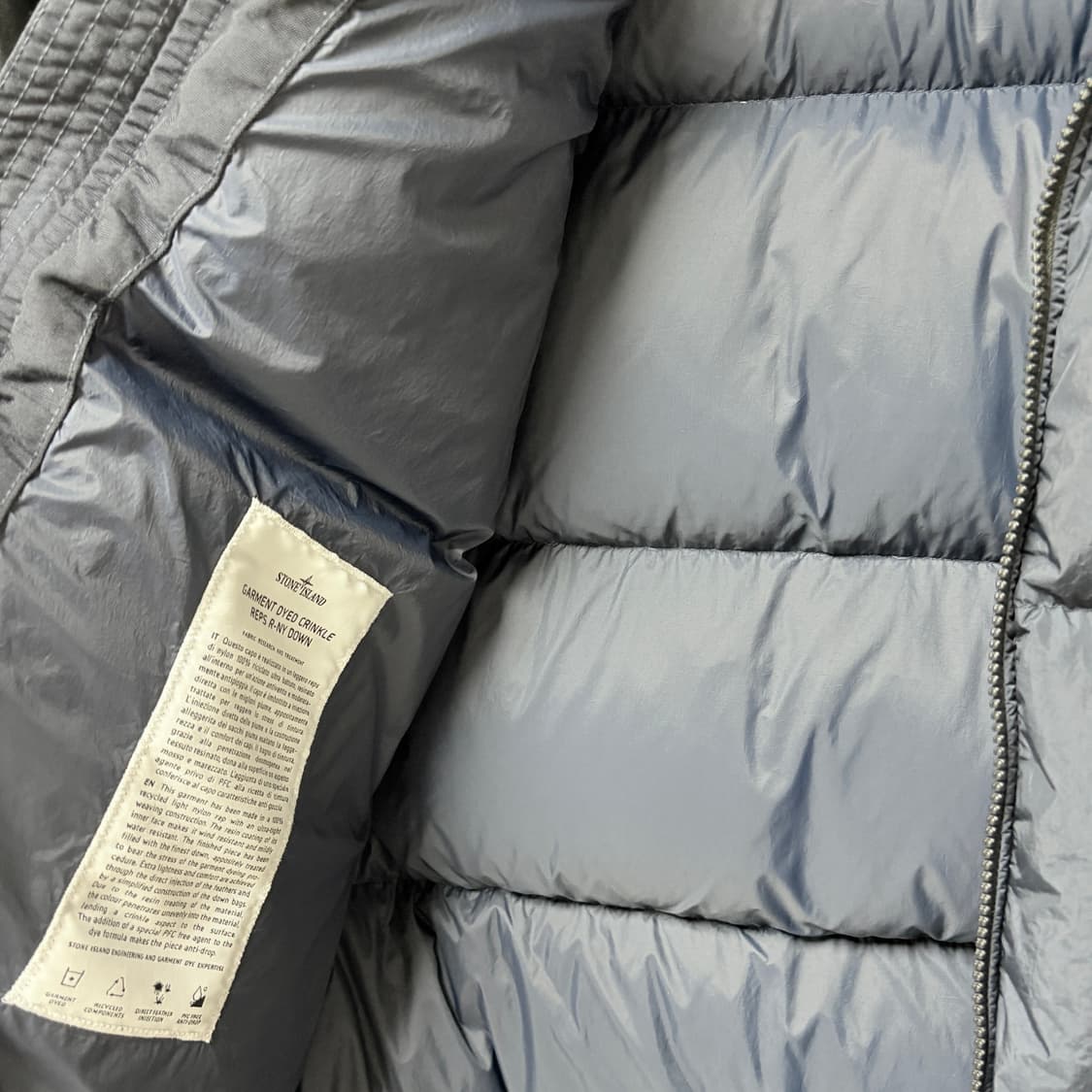 스톤아일랜드 크링클랩스 나일론 다운 패딩 네이비 L 상품이미지6